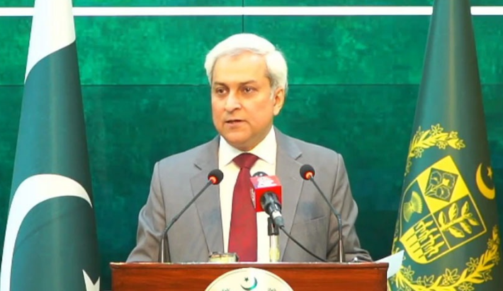 Pakistan, India exchange lists of prisoners and nuclear sites 