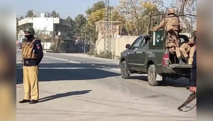 Four peace committee members shot dead in KP's Bannu 