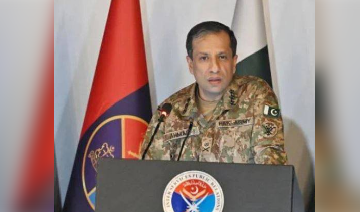 DG ISPR holds interactive session with faculty, students at Islamia University Bahawalpur