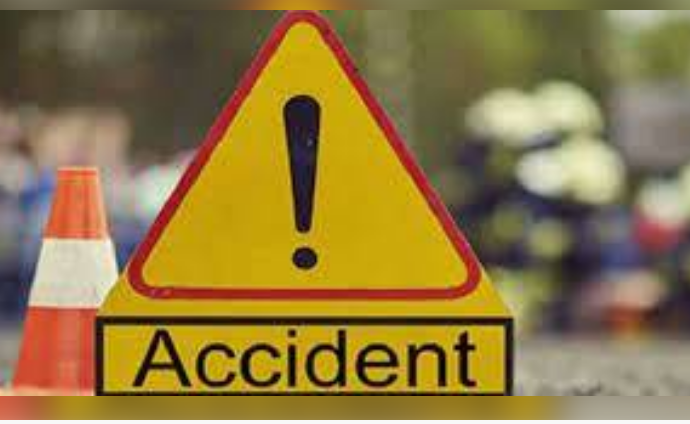 At least 24 killed, several injured in separate road accidents in Punjab, Balochistan