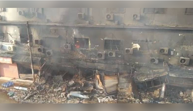 Karachi: Death toll from Gul Plaza fire rises to 24 as search continues for dozens missing