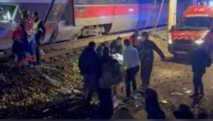At least 39 killed, several injured in high-speed train crash in Spain