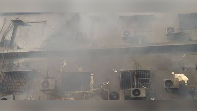 Karachi commissioner finalises Gul Plaza fire probe, confirms 79 deaths in tragedy 