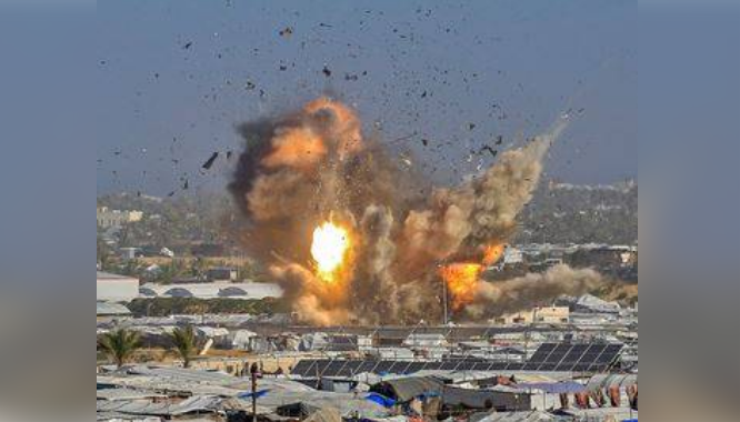 One killed, 14 injured in blast at Iranian port of Bandar Abbas