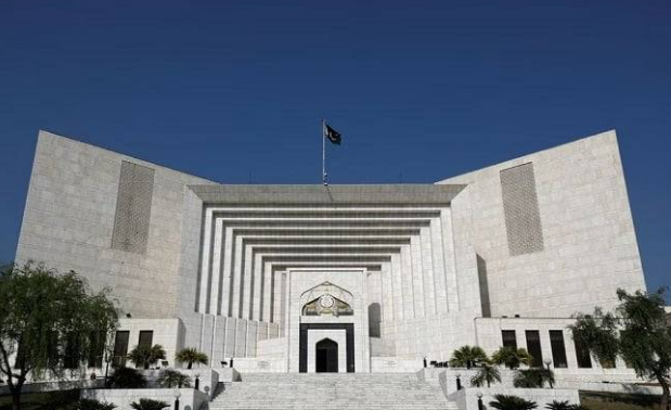 SC rejects request for 'immediate meeting' with PTI founder, issues notices to govt