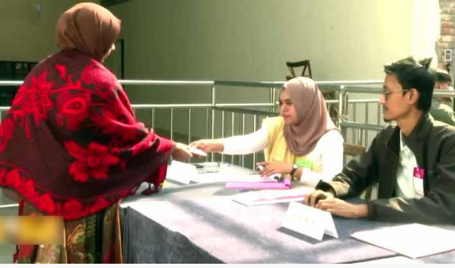 Bangladesh holds crucial general elections after 2024 uprising