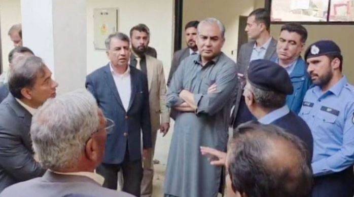 Mohsin Naqvi reviews new, under-construction police stations in Islamabad