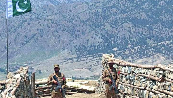 Pakistan responds forcefully to unprovoked Afghan Taliban’s firing at border 