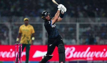 New Zealand crush South Africa by 9 wickets to reach T20 World Cup final