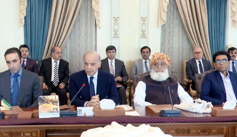 Parliamentary leaders get briefing on regional tensions, Pak-Afghan situation 