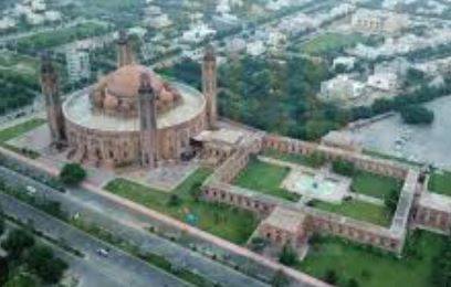 Bahria Town COO jailed for 10 years in Rs1.7 billion money laundering case
