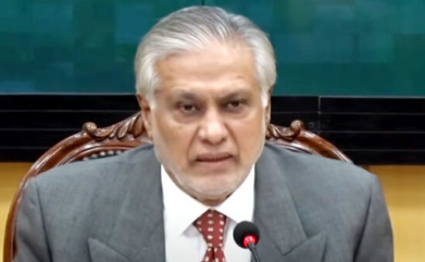 FM Dar discusses evolving regional situation with UAE, Iran and Malaysian counterparts 