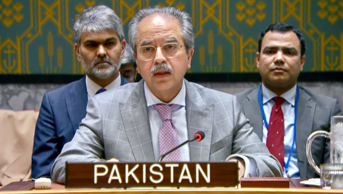 Pakistan reaffirms support for resolution of Iran nuclear issue through peaceful means 