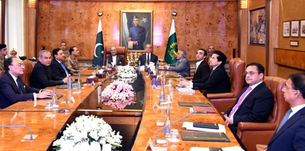 Middle East crisis: High-level meeting reviews Pakistan’s economy, energy & regional situation