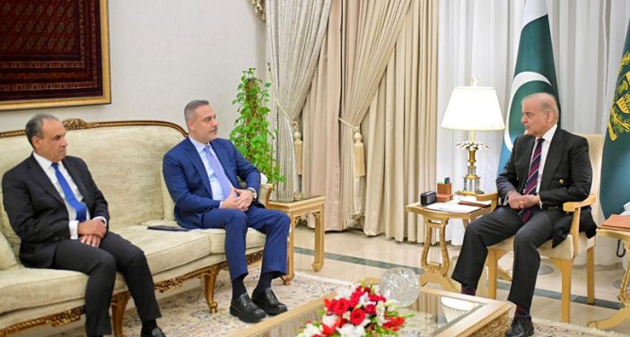 PM Shehbaz reaffirms Pakistan’s role to facilitate Iran-US dialogue