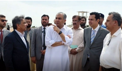 4-hour public service drive: Interior Minister Naqvi inspects four key projects in Islamabad 