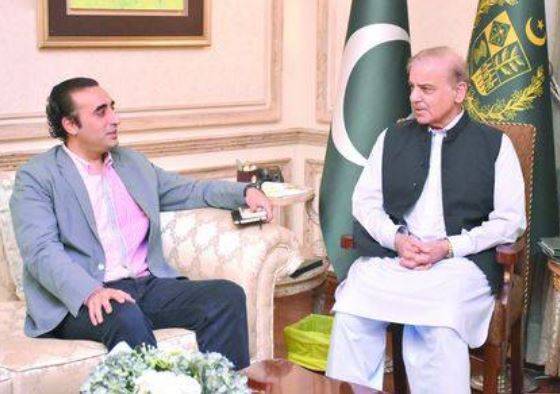 PM Shehbaz, PPP Chairman Bilawal discuss Pakistan's diplomatic achievements, latest regional developments