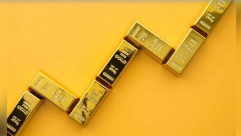 Gold price increases by Rs4,600 per tola in Pakistan