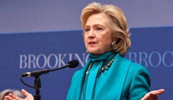 US is in 'very weak position' in Iran negotiations, says Hillary Clinton 