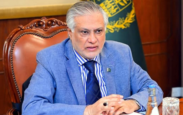 Dar seeks Singapore's support in repatriation of Pakistanis, Iranians aboard seized vessels