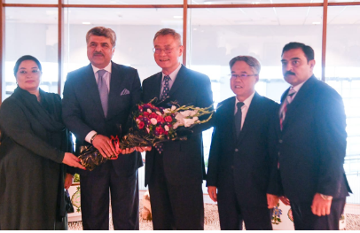 Chinese delegation lands in Islamabad to attend Pakistan-China diplomatic relations' 75th anniversary celebrations