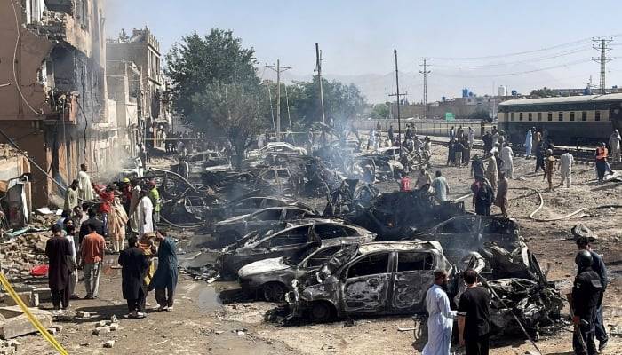 At least 14 martyred in Quetta railway track blast: Balochistan govt