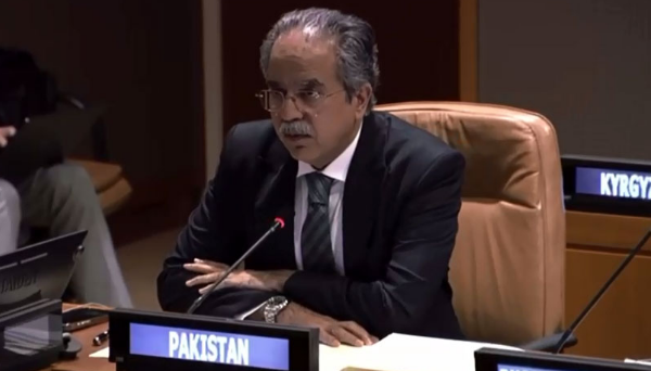 At UN, Pakistan demands urgent global action to halt Israel's deepening Lebanon incursion 