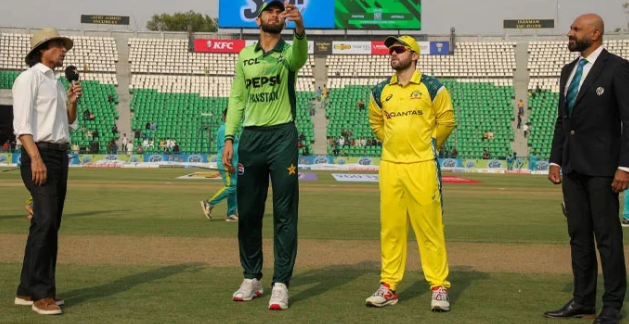 3rd ODI: Australia win toss, bat first against Pakistan