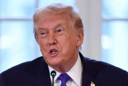 Trump claims US-Iran deal scheduled to be signed on Sunday, Strait of Hormuz to open immediately for all