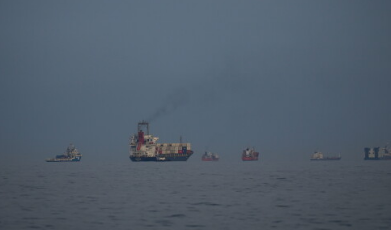 Ships carrying oil resuming movement through Strait of Hormuz, says Trump