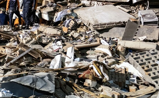 Death toll from twin earthquakes in Venezuela rises to 235