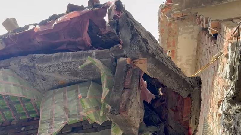 Child killed, 4 people injured in another roof collapse incident in Lahore