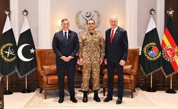 Field Marshal Asim Munir, US Congressmen discuss regional security and bilateral defense cooperation