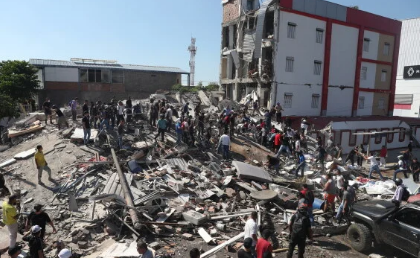 At least 164 dead as 7.4 magnitude earthquake strikes Colombia