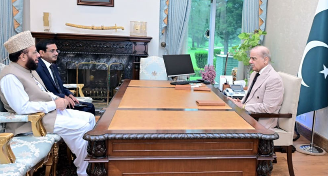 PM Shehbaz directs timely completion of Hajj 2027 arrangements