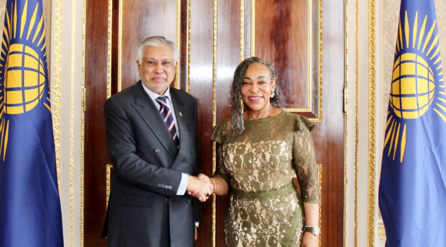 DPM Dar reiterates Pakistan's commitment to Commonwealth