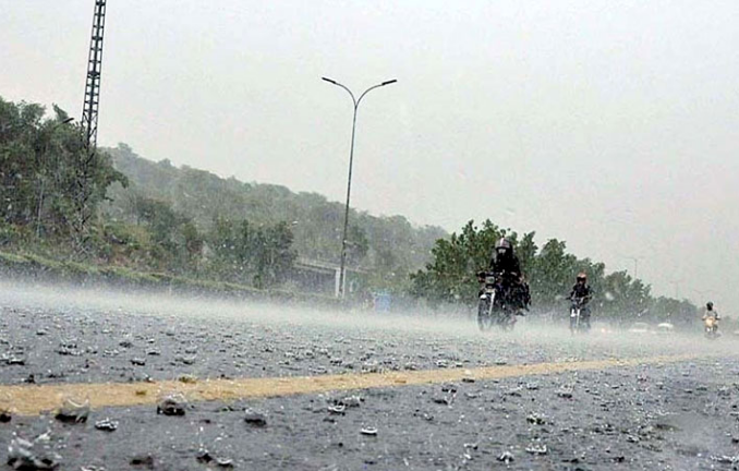Rawalpindi, Islamabad schools closed as torrential rain triggers flood alert