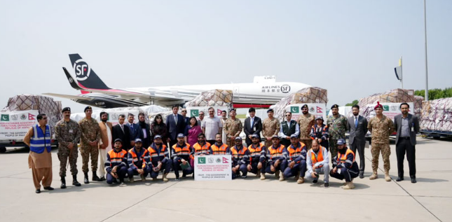 Pakistan dispatches 100 tons of humanitarian assistance to Nepal