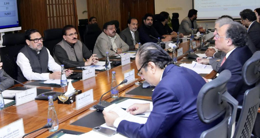 Finance Minister Aurangzeb reviews progress on closure of PASSCO, USC