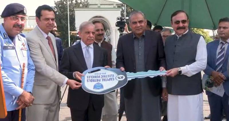 Environment-friendly patrolling: PM Shehbaz hands over keys of 50 electric vehicles to Islamabad Police
