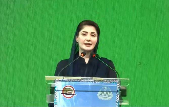 CM Maryam launches 60 electric buses in Multan, announces 100,000 e-bikes for students across Punjab