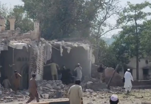 5 police personnel among 16 martyred in Kohat Police Lines blast