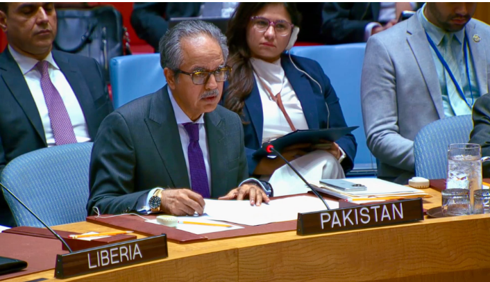 At UN, Pakistan reiterates Iran nuclear issue should be addressed through peaceful means 