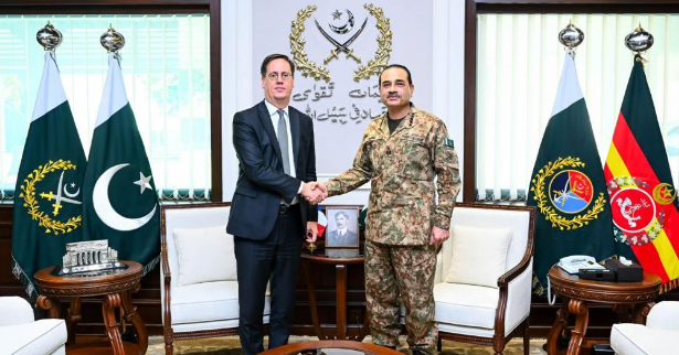 CDF Asim Munir, French defence chief discuss security cooperation
