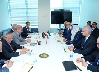  PM Shehbaz, Kuwait Crown Prince discuss regional developments on sidelines of UNGA