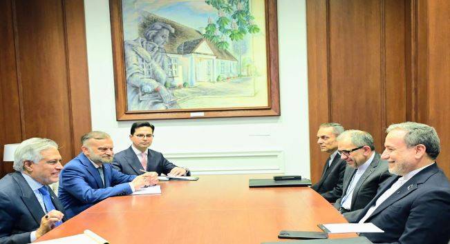 DPM stresses dialogue, diplomacy for regional peace