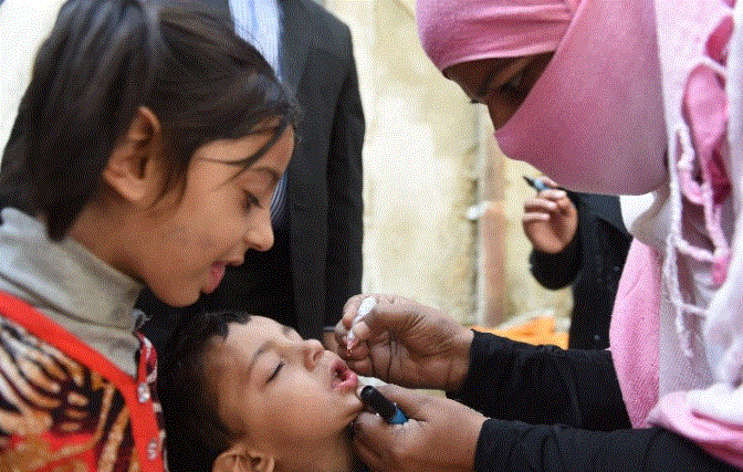 Anti-polio vaccination drive starts in KP, Balochistan